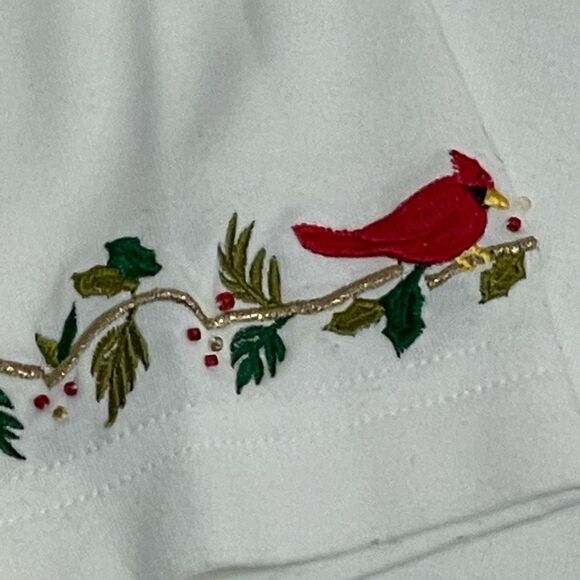 Vintage Cardinal Long Sleeve Top Womens Studio Joy Embroidered Holiday Shirt 1X - Picture 4 of 5